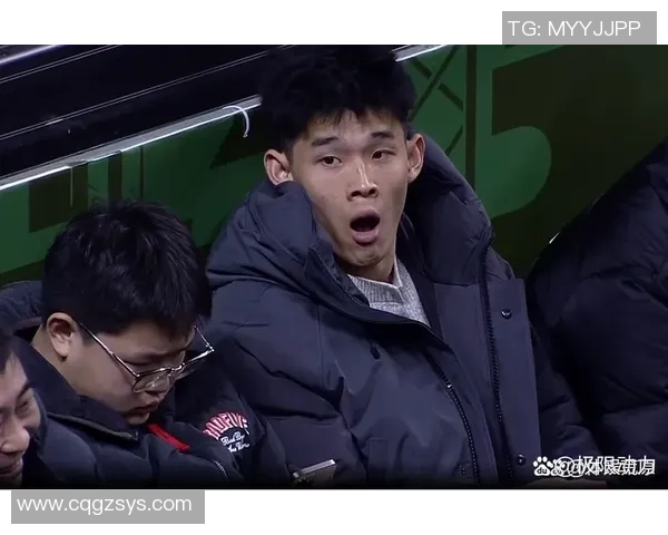 北控与辽宁激战正酣双方球员拼尽全力争夺胜利 北控与辽宁激战正酣双方球员拼尽全力争夺胜利